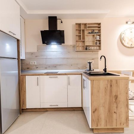 Staroevreyska Timber Apartment Львів Екстер'єр фото