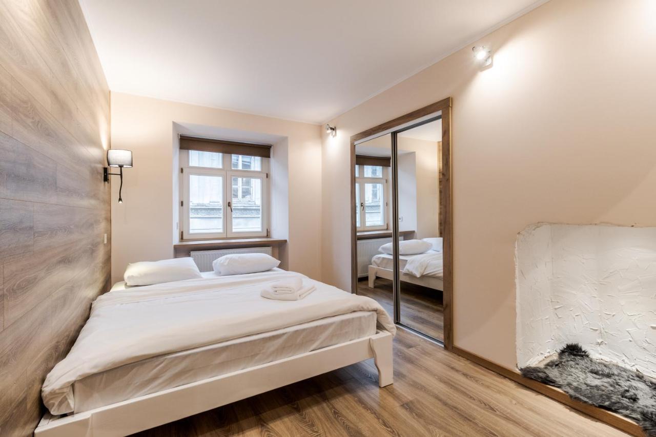 Staroevreyska Timber Apartment Львів Екстер'єр фото