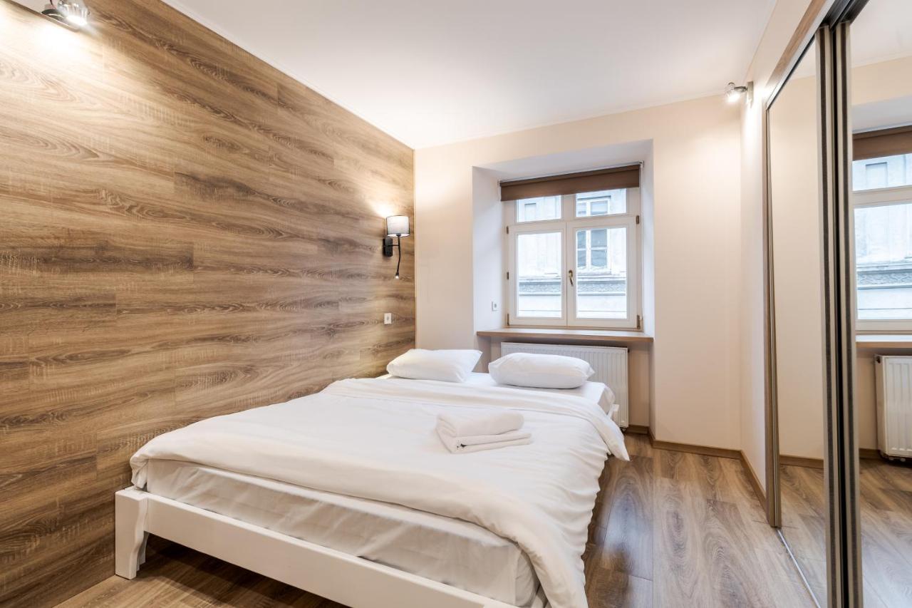 Staroevreyska Timber Apartment Львів Екстер'єр фото